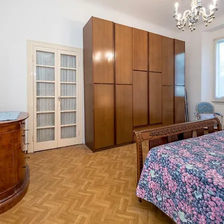 شقة Viale Corsica *